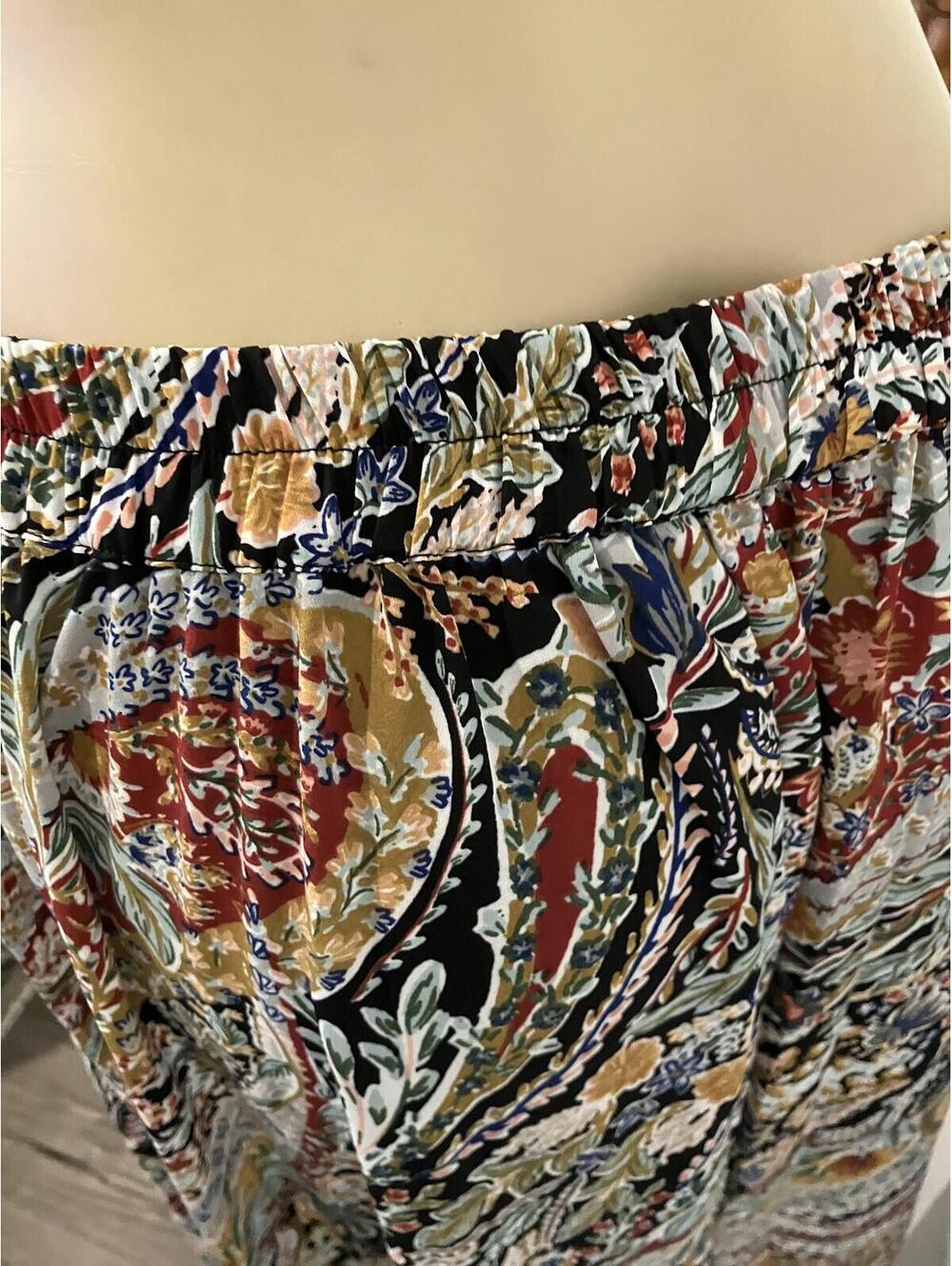 NWT Large Black Multi Paisley Print Skirt - Picture 6 of 10